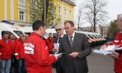 Новые машины скорой помощи передали Киевским медицинским учреждениям